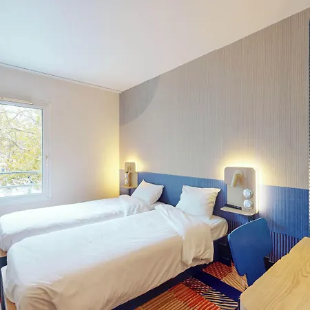 Hotel Centre 2*