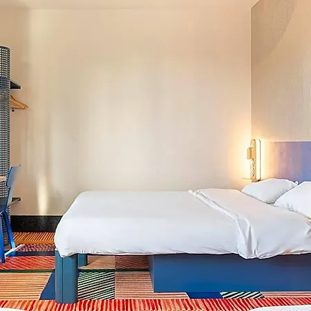 Hotel Centre 2*