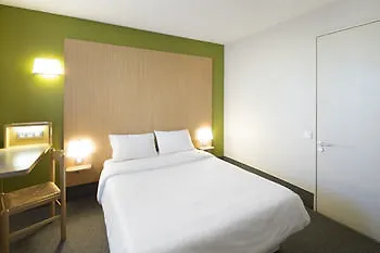 Centre Hotell 2*