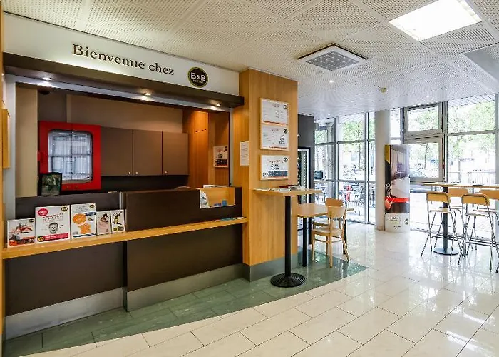 Ξενοδοχείο Centre 2*