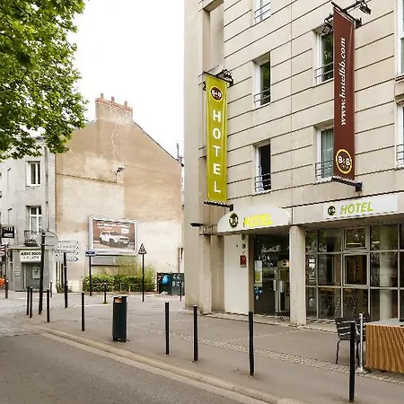 Centre Hotel 2*